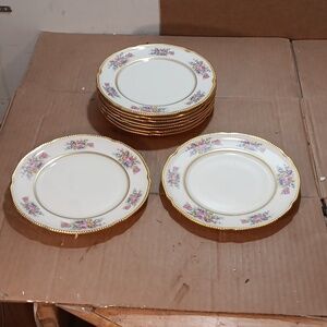 8 VintageCASTLETON BOUQUET Salad Plates Made in USA 7 3/4".
